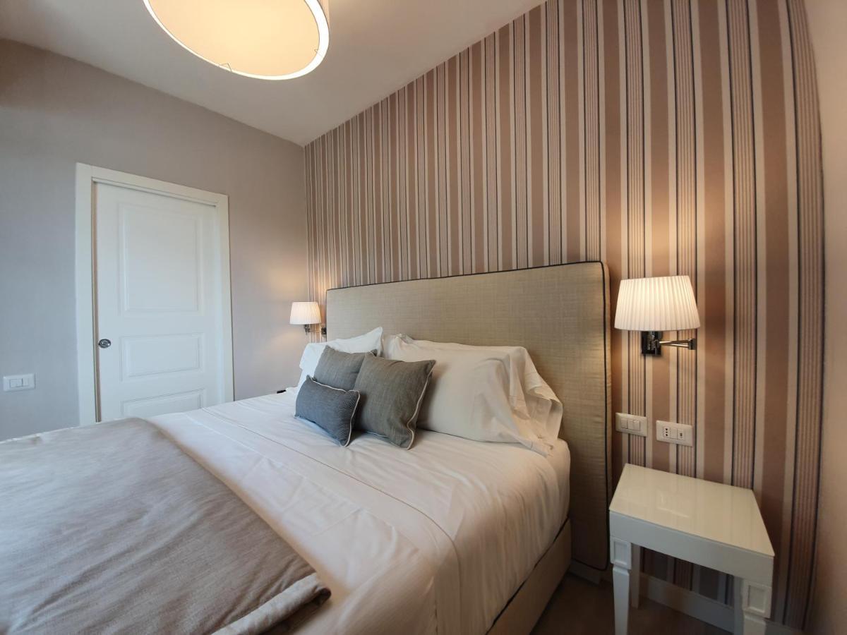 Hotel Plaza Porto Azzurro Eksteriør bilde