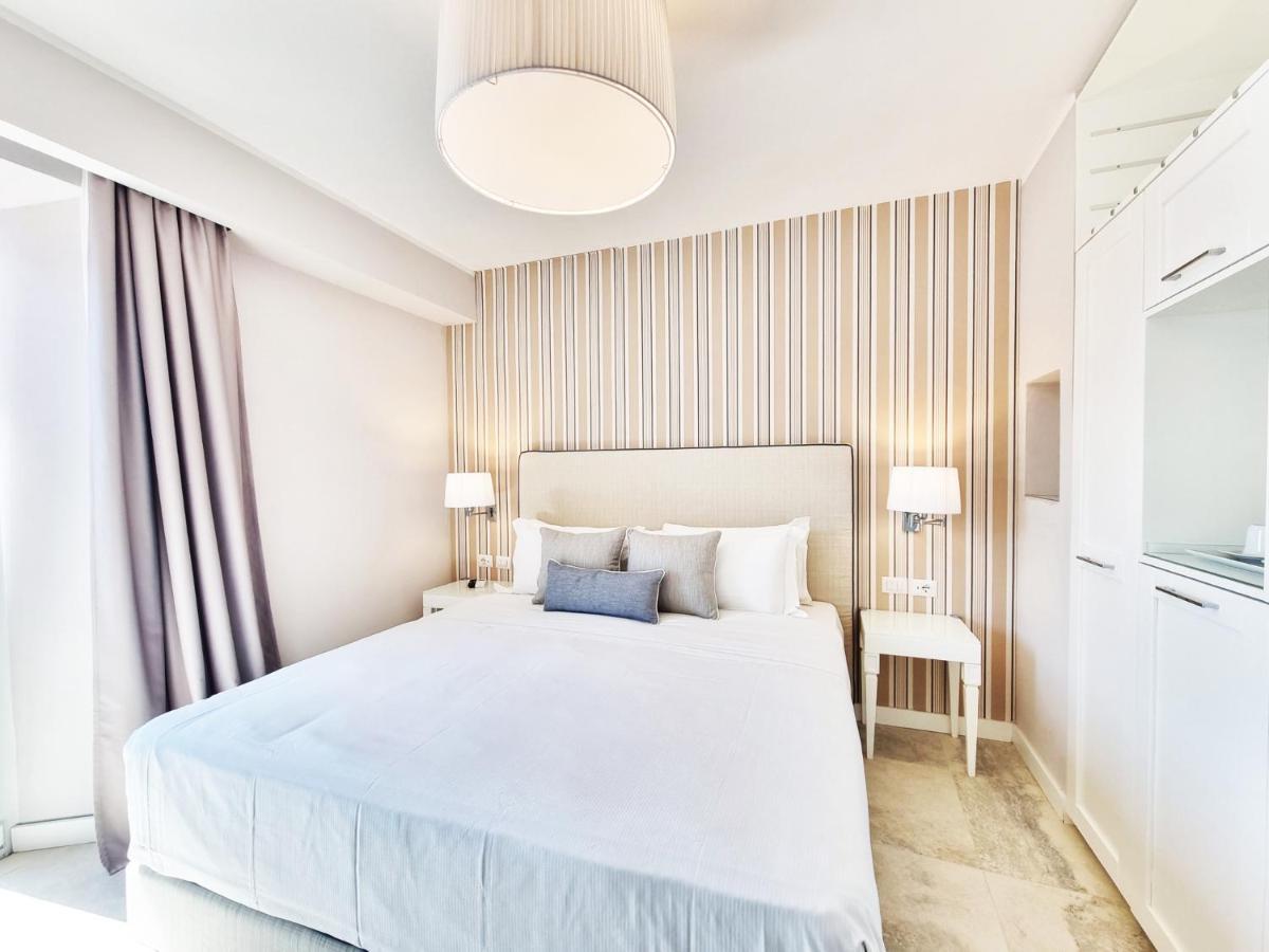 Hotel Plaza Porto Azzurro Eksteriør bilde