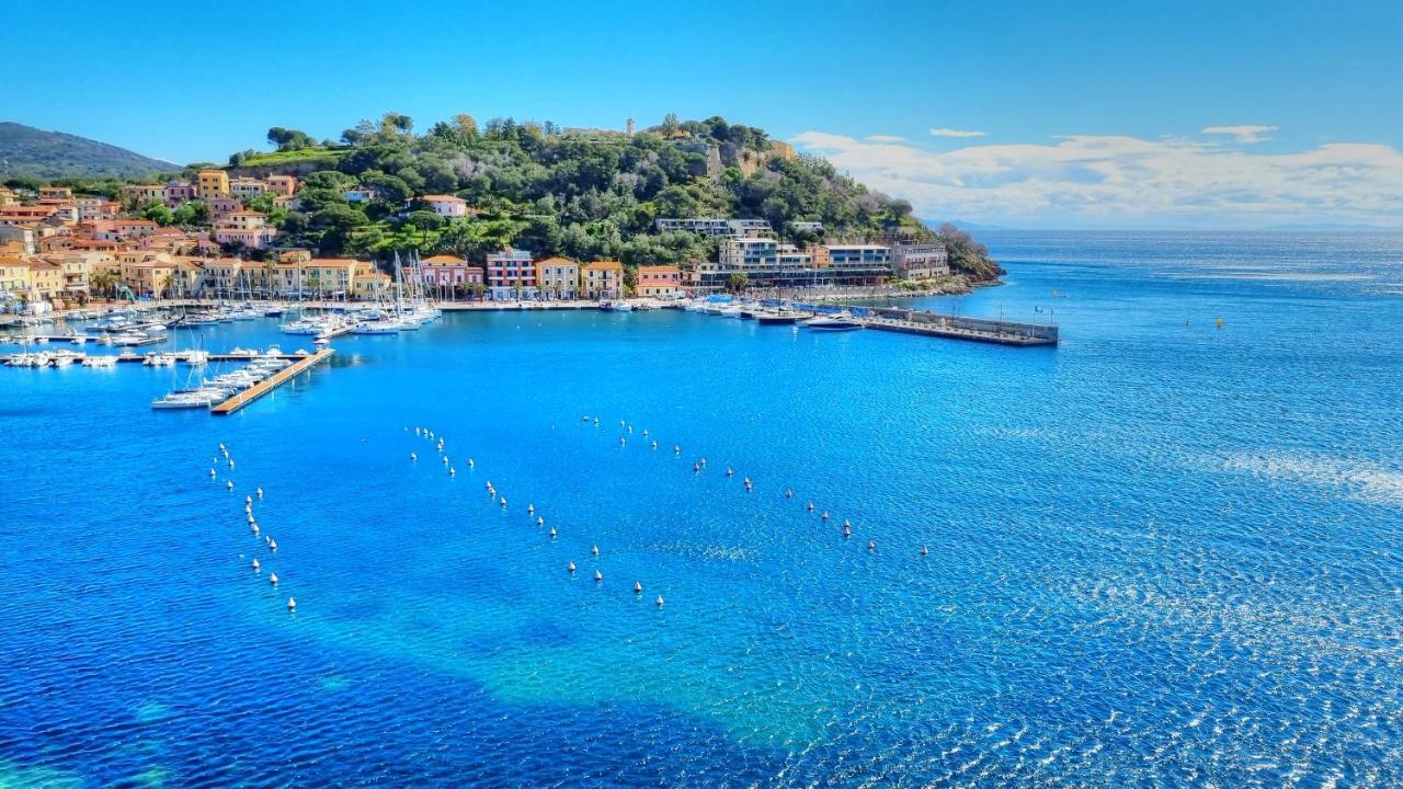 Hotel Plaza Porto Azzurro Eksteriør bilde