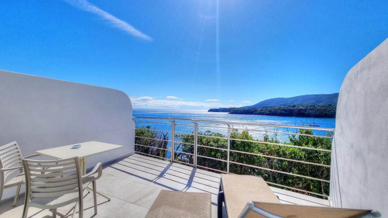 Hotel Plaza Porto Azzurro Eksteriør bilde