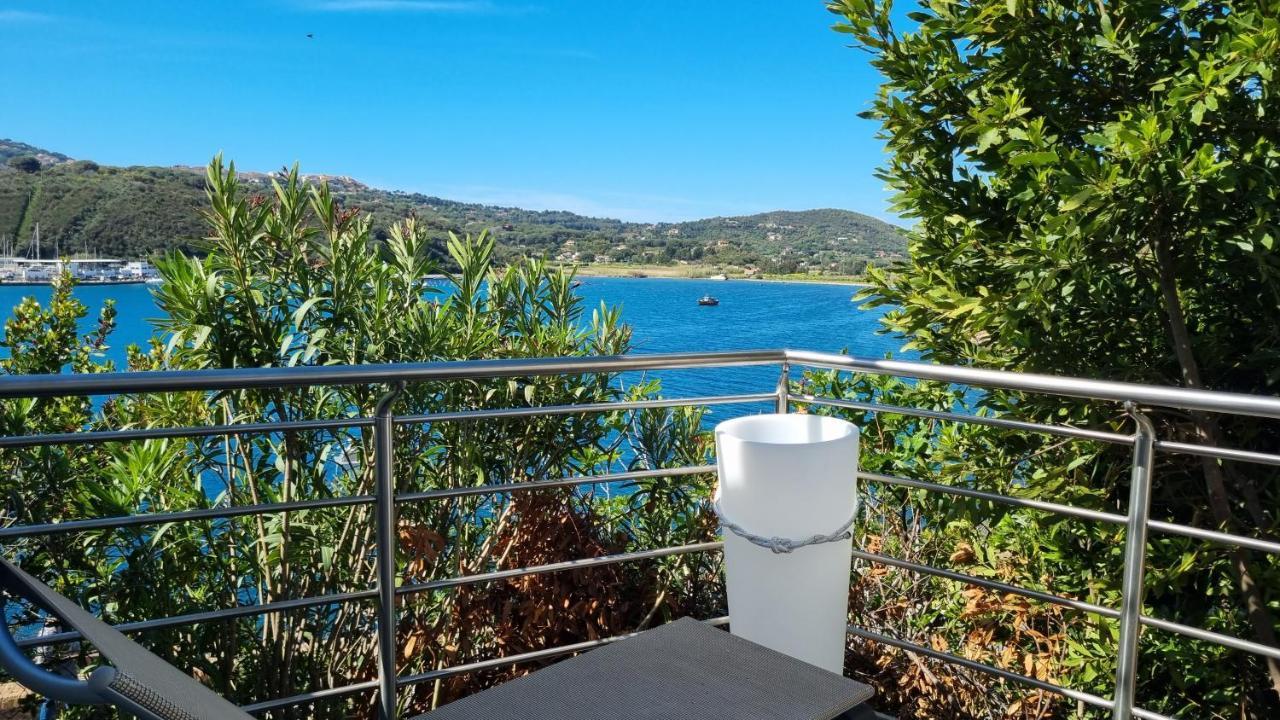 Hotel Plaza Porto Azzurro Eksteriør bilde
