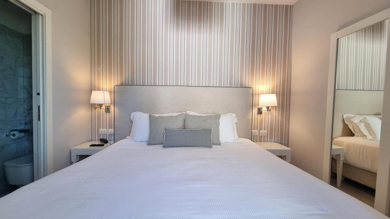Hotel Plaza Porto Azzurro Eksteriør bilde