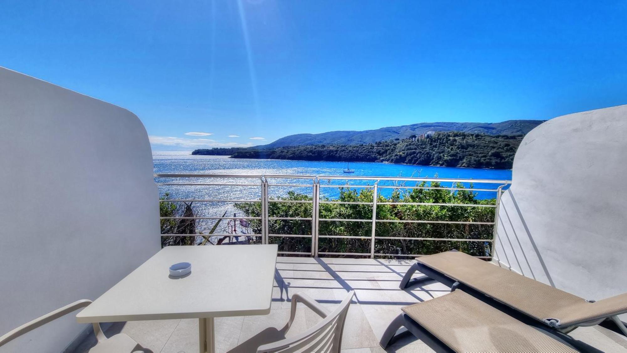 Hotel Plaza Porto Azzurro Rom bilde