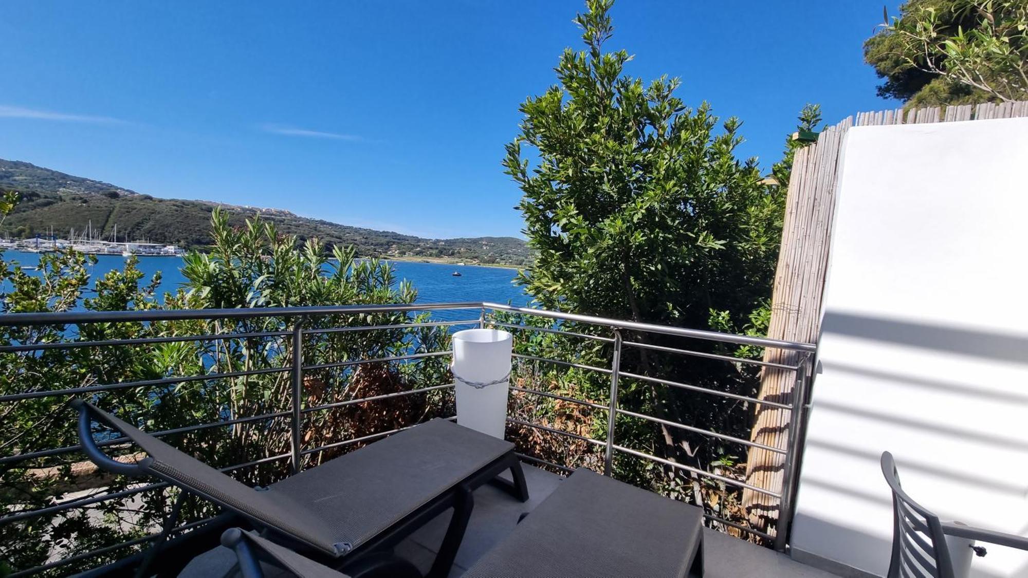 Hotel Plaza Porto Azzurro Rom bilde