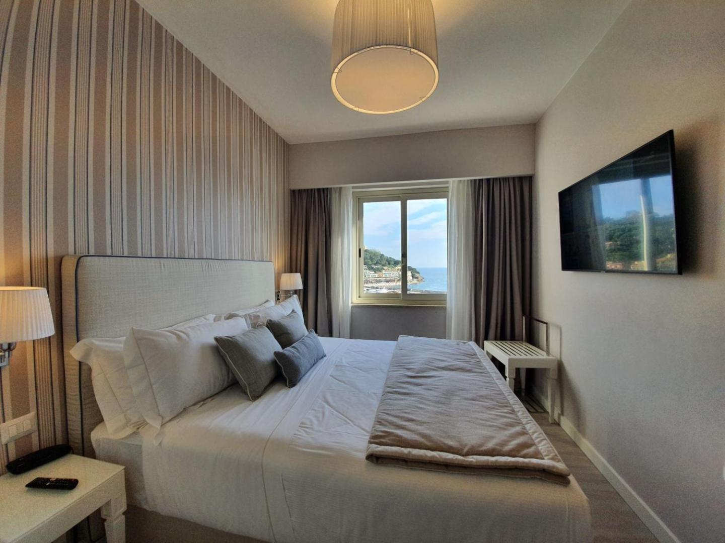 Hotel Plaza Porto Azzurro Rom bilde
