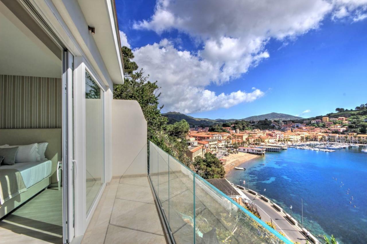 Hotel Plaza Porto Azzurro Eksteriør bilde