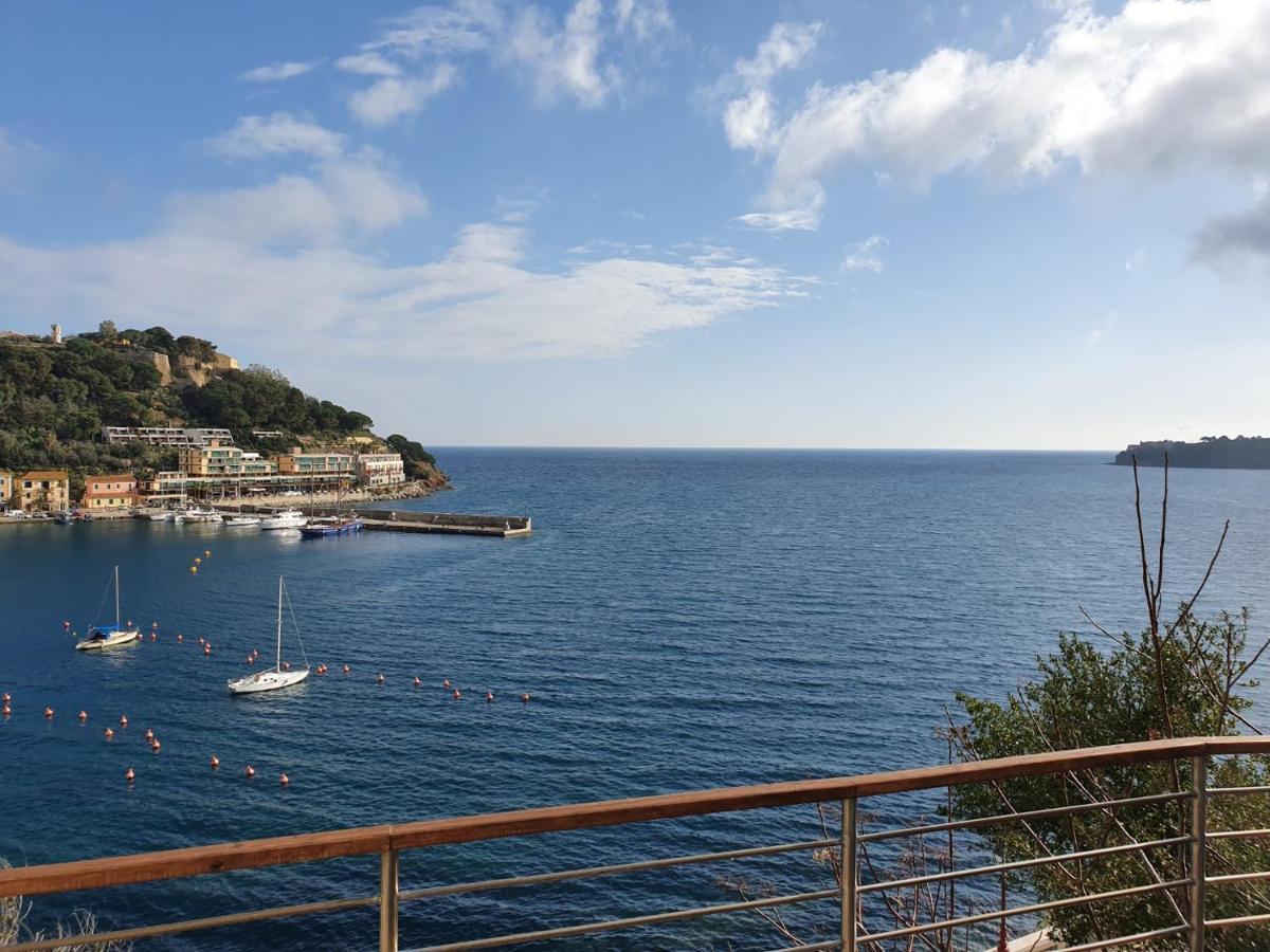 Hotel Plaza Porto Azzurro Eksteriør bilde